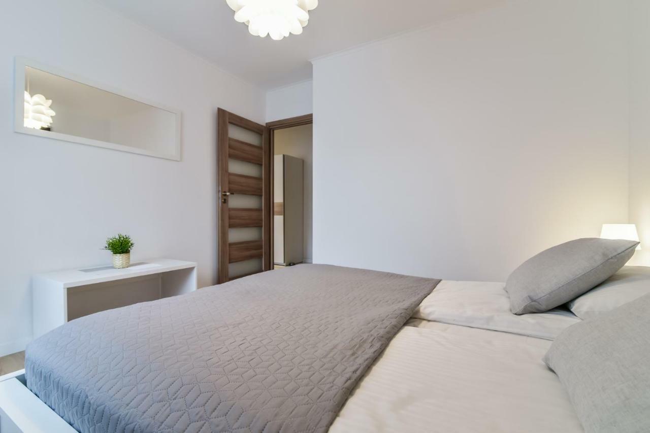 Ltc Apartments Malczewskiego Centrum Gdansk Bagian luar foto