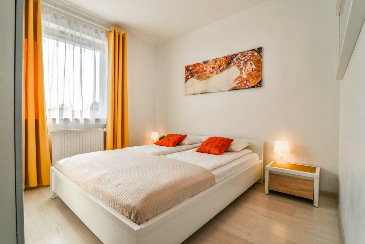 Ltc Apartments Malczewskiego Centrum Gdansk Bagian luar foto